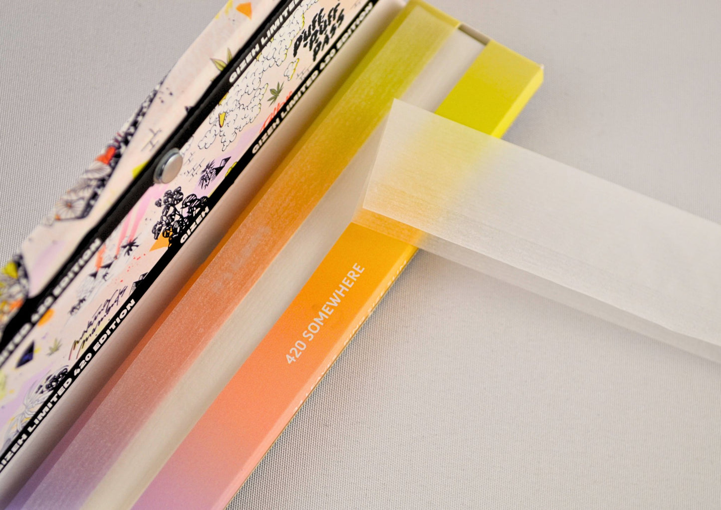 GIZEH 420 Limited Sneaker Edition Papers + Filters - 1 - 01 - 01 - 1015 -