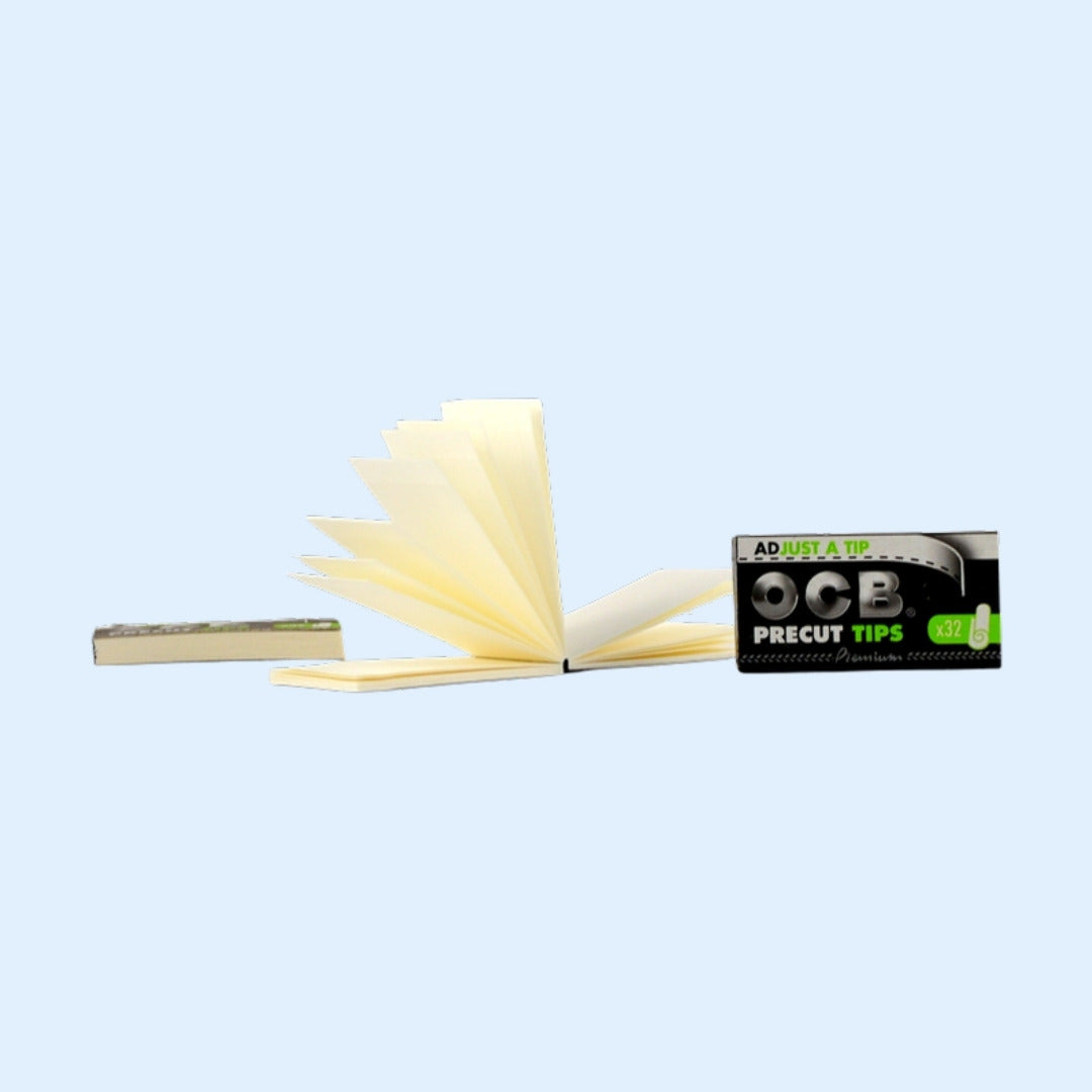 OCB Premium Precut Tips – geöffnetes Heftchen von der Seite