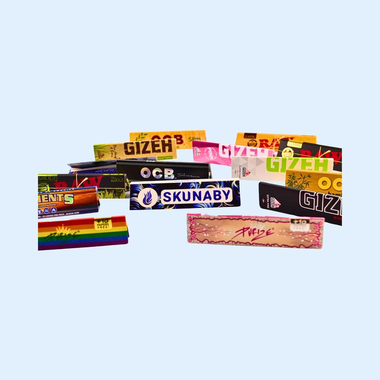 Papers Solo – King Size Slim Longpapers aus Hanf, Reispapier oder Zellulose in verschiedenen Farben und Designs von OCB, GIZEH, RAW, ELEMENTS und PURIZE. Ungebleicht, vegan und geschmacksneutral – perfekt für deinen persönlichen Stoner Style.