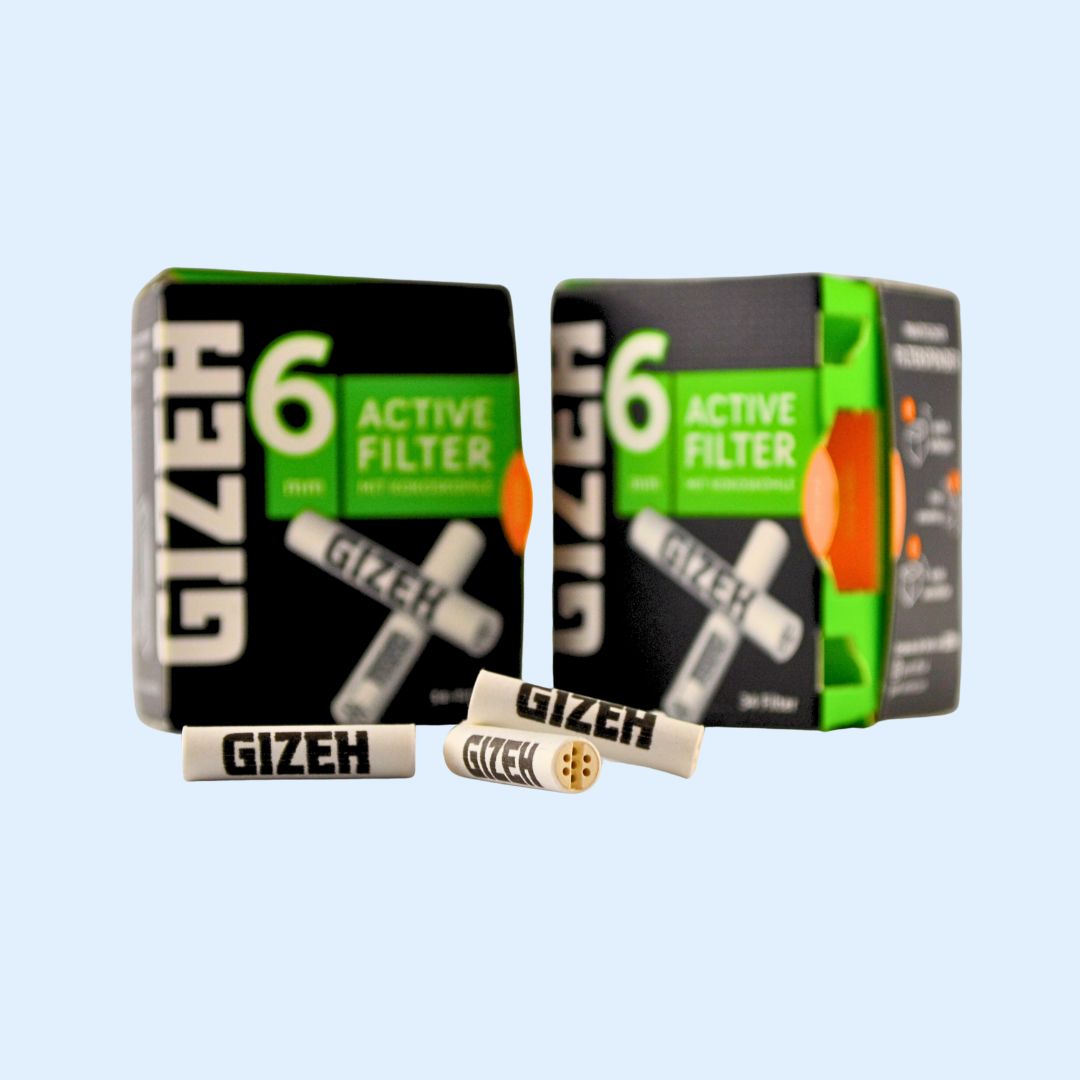 Anwendungsbild GIZEH Black Aktivkohlefilter 34er Box – Slim Format Filter für deinen Stoner Lifestyle, optimaler Durchzug