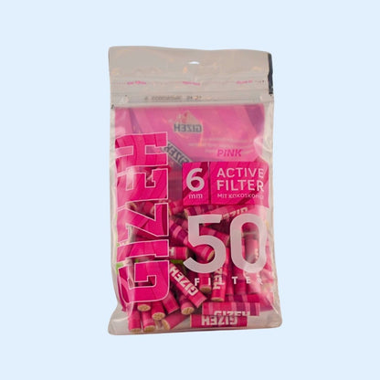 Detailaufnahme GIZEH Pink Aktivkohlefilter 50 Stück – hochwertige Keramikkappen, Slim Format für sauberen Geschmack